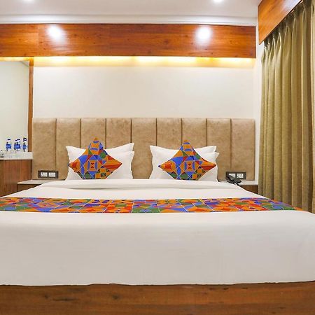 Fabhotel Golf Inn Golf Course Road غورغاون المظهر الخارجي الصورة