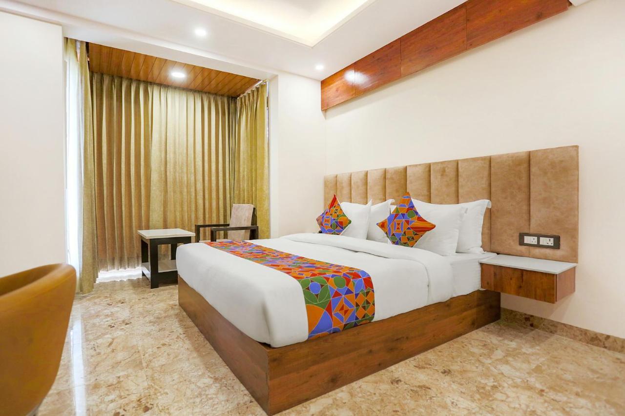 Fabhotel Golf Inn Golf Course Road غورغاون المظهر الخارجي الصورة