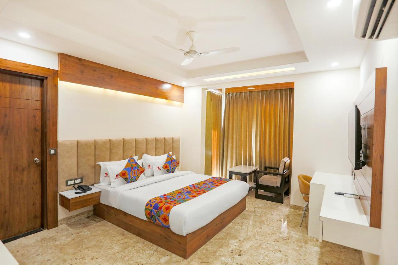 Fabhotel Golf Inn Golf Course Road غورغاون المظهر الخارجي الصورة